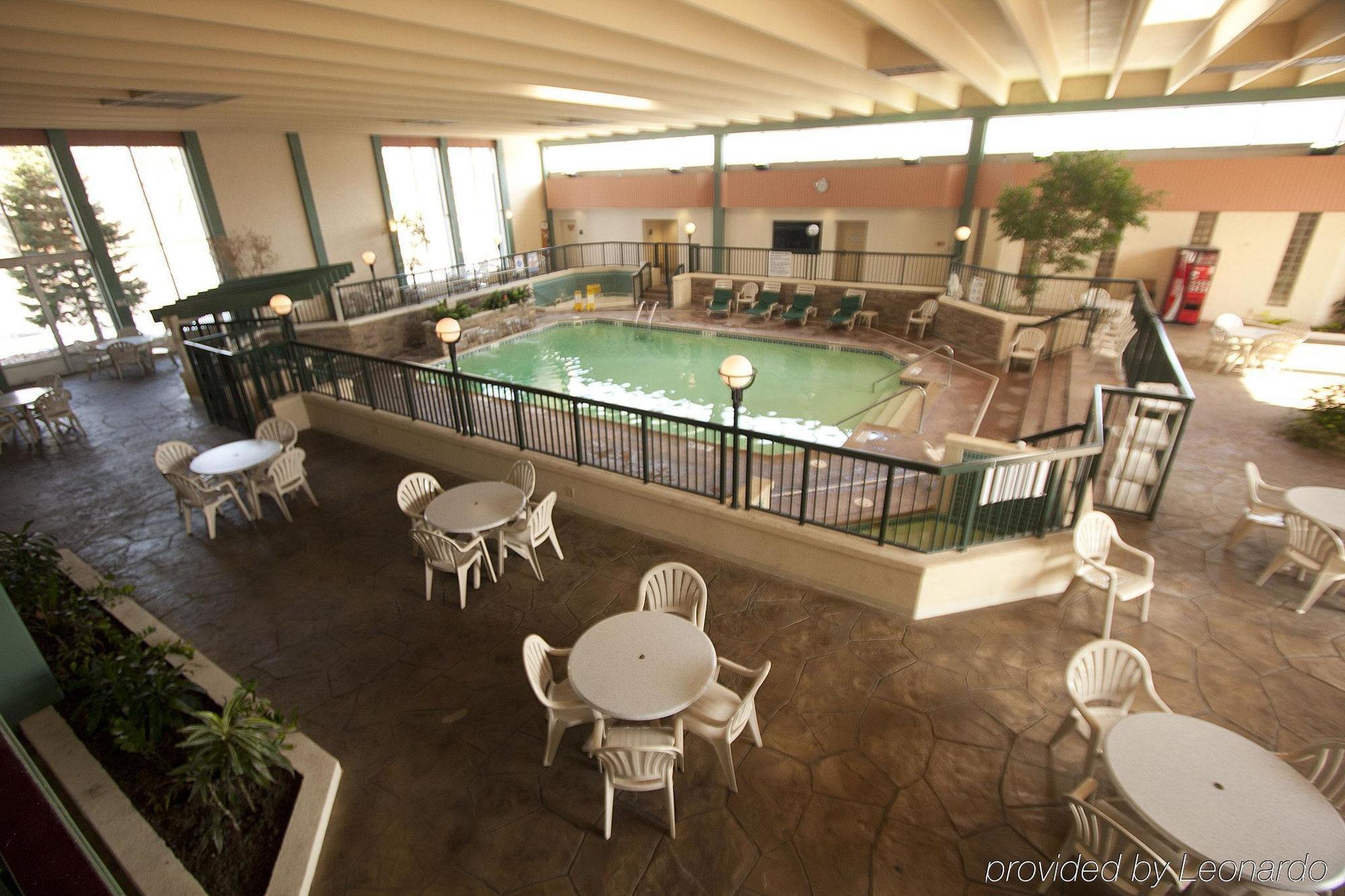 The Garden Inn 엘하르트 시설 사진