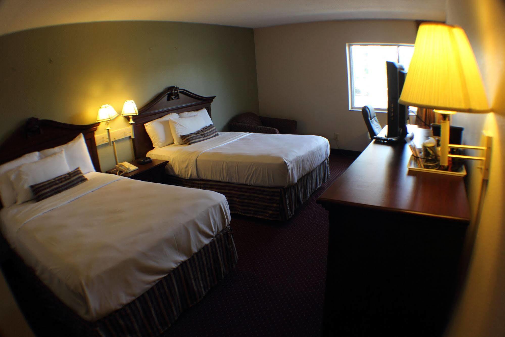 The Garden Inn 엘하르트 외부 사진