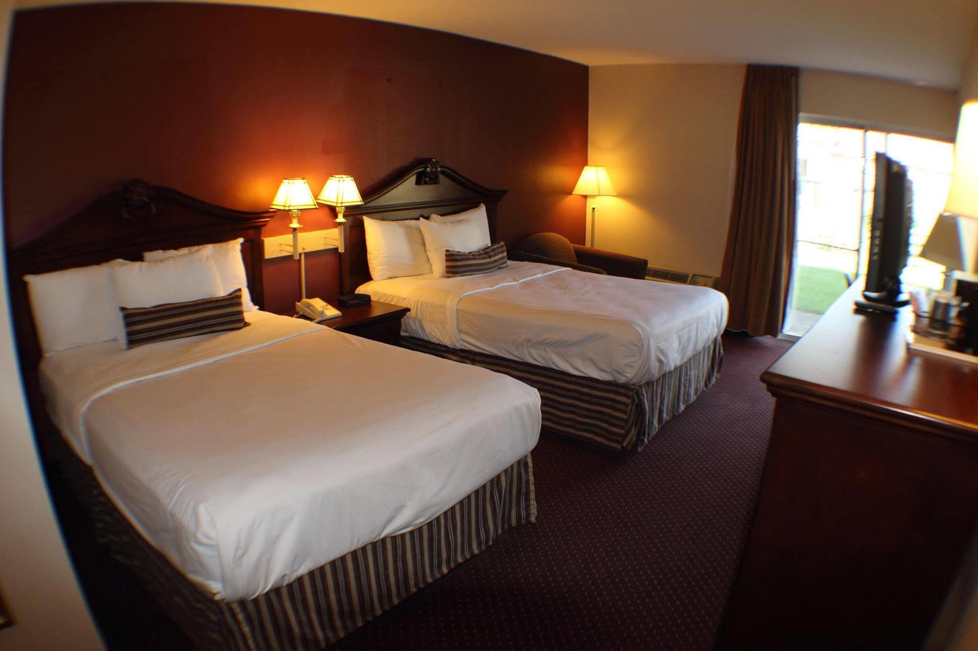 The Garden Inn 엘하르트 외부 사진
