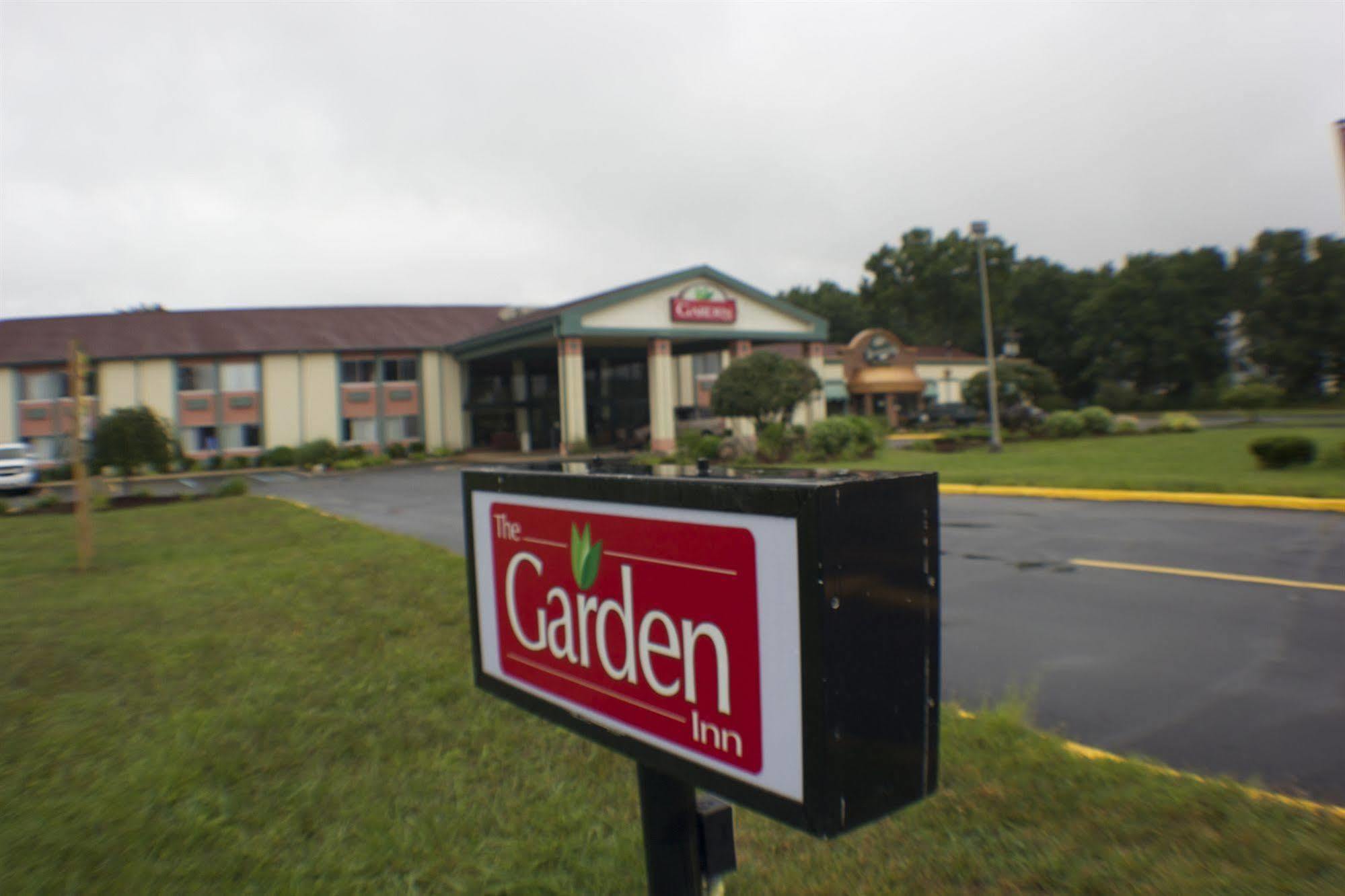 The Garden Inn 엘하르트 외부 사진